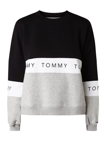 tommy pullover